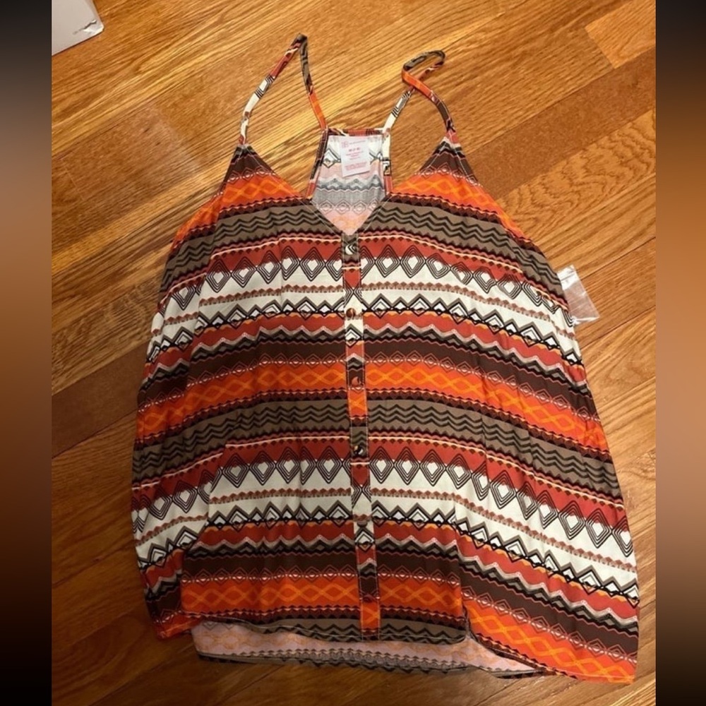 New Medium No Boundaries Women’s Tank Top